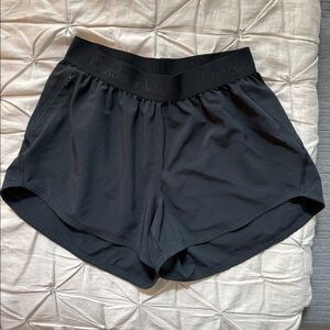 Outdoor voices black athletic shorts!!